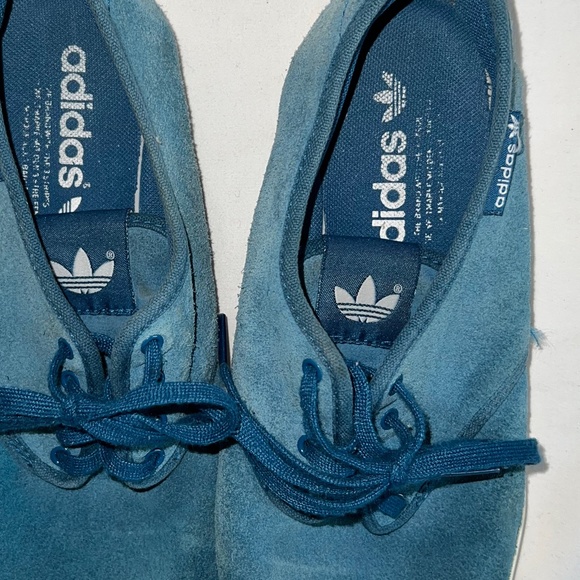 Blue adidas sneakers - Picture 6 of 6